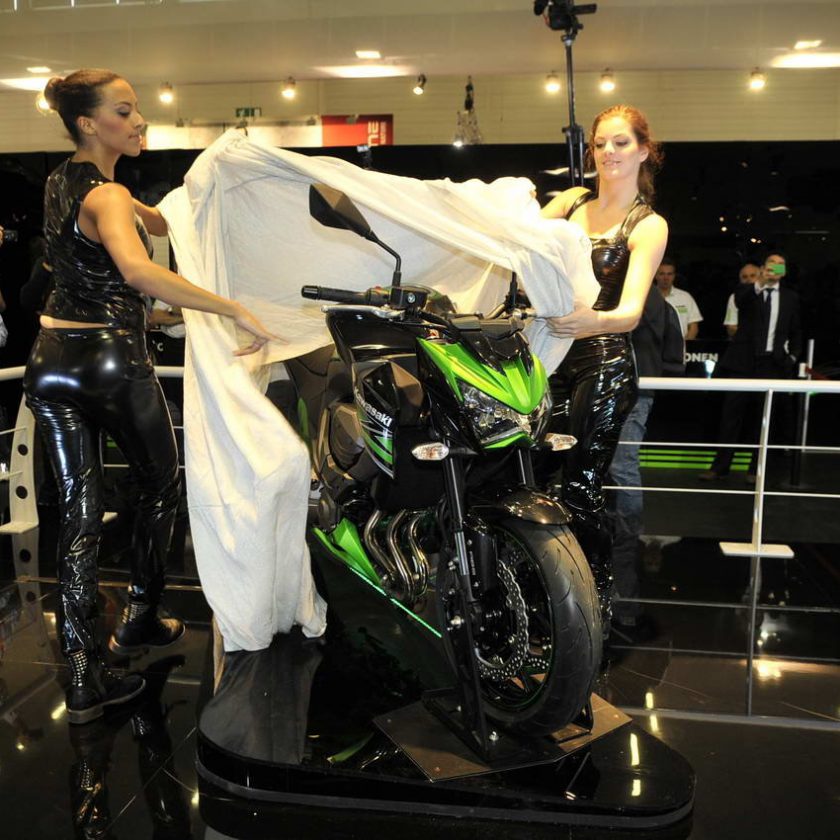 Listino Kawasaki Z 800 ABS Maxi Naked Moto Motori Net