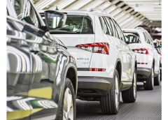 Jaguar Land Rover nello sviluppo delle tecnologie dei veicoli connessi e autonomi - image 022079-000205503-240x172 on https://motori.net