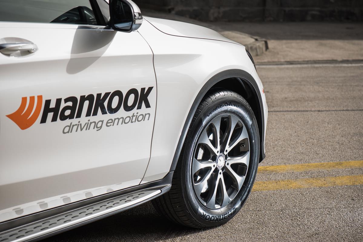 Hankook amplia la gamma pneumatici per SUV premium - image 022326-000206571 on https://motori.net