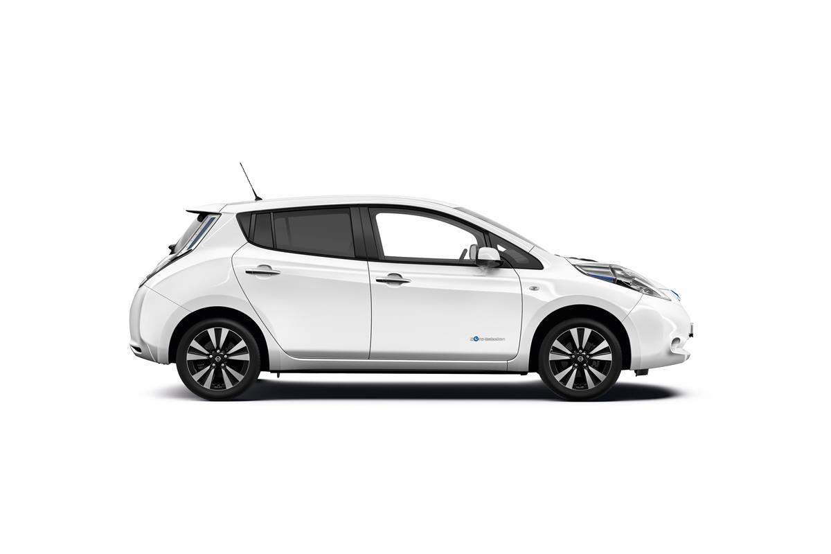 Nissan LEAF al via dell’Electric Tour 2017 - image 022366-000206768 on https://motori.net
