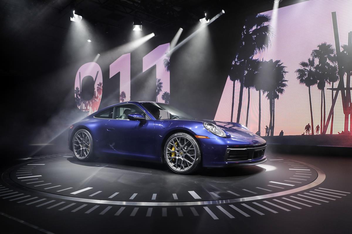 Nuova Porsche 911, icona del design e sportiva hi-tech - image S18_3731_fine on https://motori.net