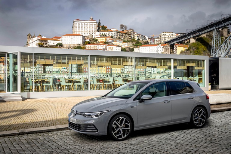 Volkswagen lancia Care for You - image Nuova-Golf- on https://motori.net