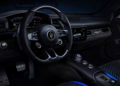 Renault Twingo elettrica, ora anche in Italia - image Alcantara-_-Maserati-MC20-240x172 on https://motori.net
