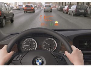 Il futuro del display e del sistema operativo BMW iDrive