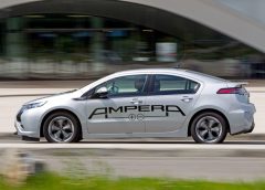 Il primo motore W12 ha completato i test - image Opel-Ampera-1-240x172 on https://motori.net