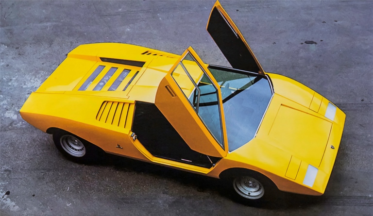 Lamborghini Countach LP 500 compie 50 anni - image 580759 on https://motori.net