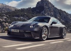 Record per il nuovo SUV di Porsche - image S21_2127_fine-240x172 on https://motori.net
