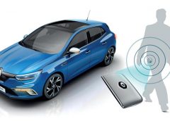 Stellantis al CES 2022 - image 2021-Story-Renault-Hands-Free-Card-20-years-of-innovation-in-the-palm-of-your-hand-240x172 on https://motori.net