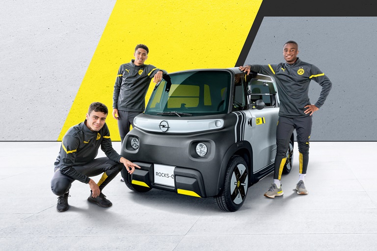 Renault Zoe: autonomia record di 400km - image  on https://motori.net