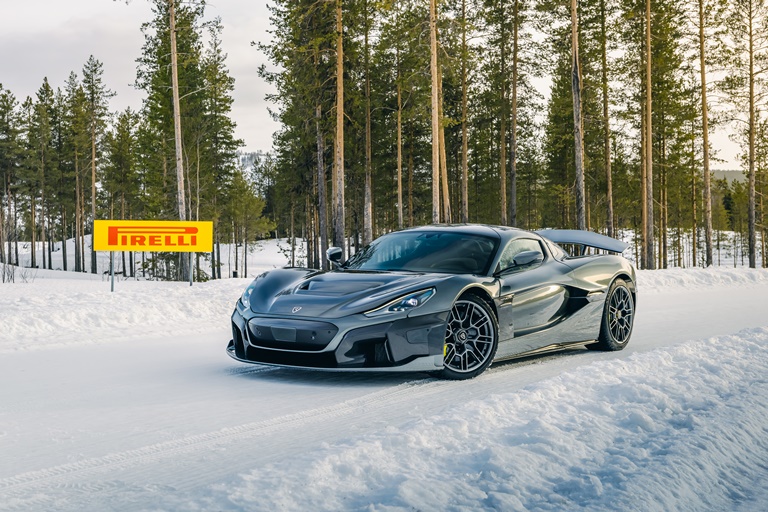 Nuovo semi-slick per gli appassionati della pista - image Rimac-Pirelli-Testing-Site-Sottozero-Center-Sweden-001 on https://motori.net