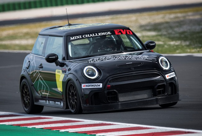Skoda Motorsport collabora per l’elettrica da rally - image mini-challenge-2022- on https://motori.net