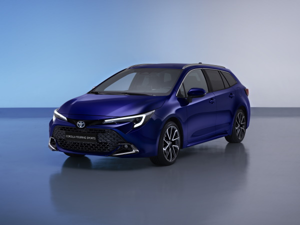 S-CROSS iConnect Limited Edition - image 2022-Corolla-Touring-Sports-1 on https://motori.net