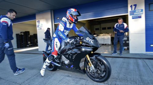 Il BMW Motorrad Italia SBK Team conclude positivamente i test invernali sulla pista di Jerez - image 001135-000020816-500x280 on https://moto.motori.net