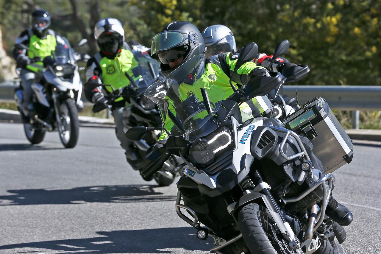 BMW Motorrad: Eroi dei 5 Mondi - image 001196-000021310 on https://moto.motori.net