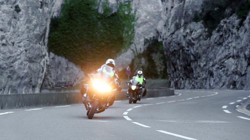 BMW Motorrad: Eroi dei 5 Mondi - image 001196-000021314-500x280 on https://moto.motori.net