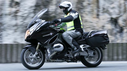 BMW Motorrad: Eroi dei 5 Mondi - image 001196-000021315-500x280 on https://moto.motori.net