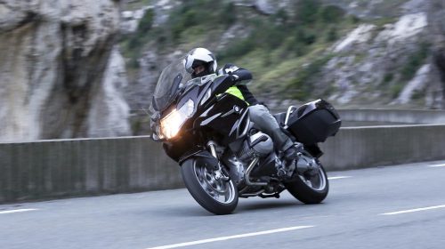 BMW Motorrad: Eroi dei 5 Mondi - image 001196-000021316-500x280 on https://moto.motori.net