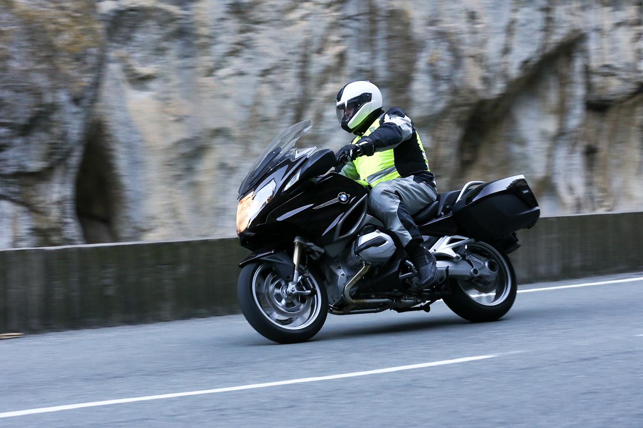 BMW Motorrad: Eroi dei 5 Mondi - image 001196-000021317 on https://moto.motori.net