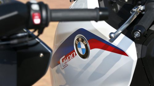 BMW Motorrad: Eroi dei 5 Mondi - image 001196-000021323-500x280 on https://moto.motori.net