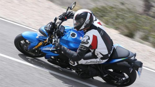 Suzuki GSX-S1000 ABS: Motore e ciclistica di derivazione Superbike - image 001214-000021437-500x280 on https://moto.motori.net