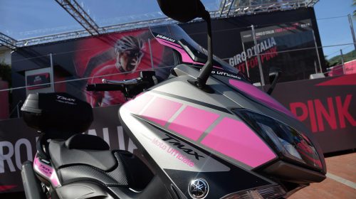 T-Max moto ufficiale del giro d'italia - image 001270-000021964-500x280 on https://moto.motori.net