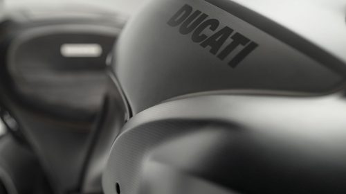 Ducati Diavel Titanium - image 001274-000022049-500x280 on https://moto.motori.net