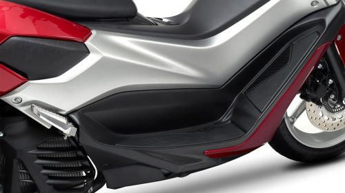 NUovo Yamaha NMAX: a partire da 2.890 euro - image 001296-000022244-500x280 on https://moto.motori.net