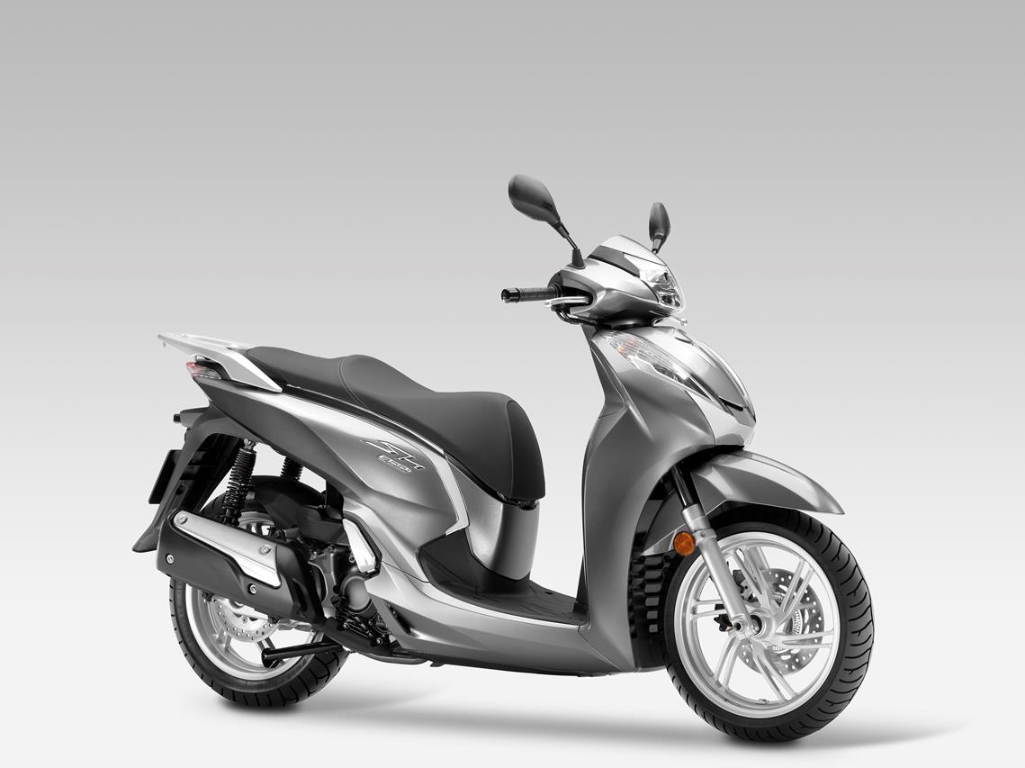 Honda SH300i ABS 2016 - image 001306-000022321 on https://moto.motori.net