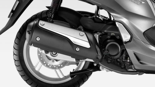 Honda SH300i ABS 2016 - image 001306-000022322-500x280 on https://moto.motori.net