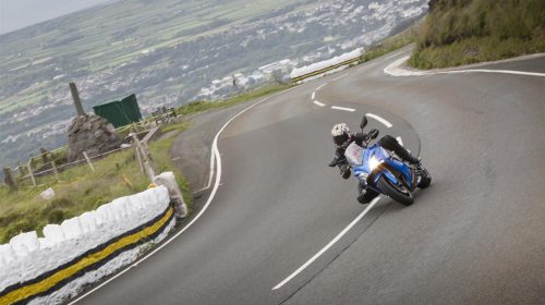 Suzuki GSX-S1000F ABS: oltre la Sportbike - image 001331-000022469-500x280 on https://moto.motori.net