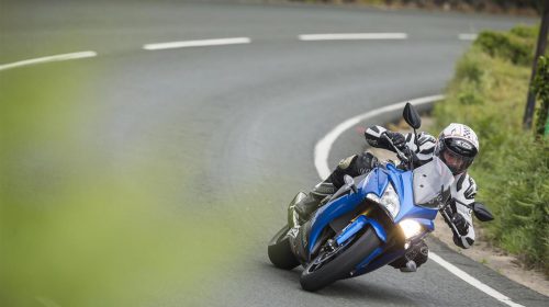 Suzuki GSX-S1000F ABS: oltre la Sportbike - image 001331-000022472-500x280 on https://moto.motori.net