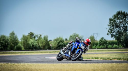 Suzuki GSX-S1000/F ABS, in pista prima della concessionaria - image 001336-000022499-500x280 on https://moto.motori.net