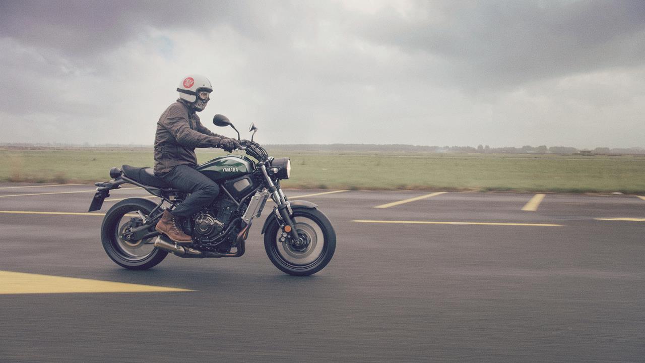 Yamaha XSR700 M.Y. 2016 - image 003344-000042555 on https://moto.motori.net