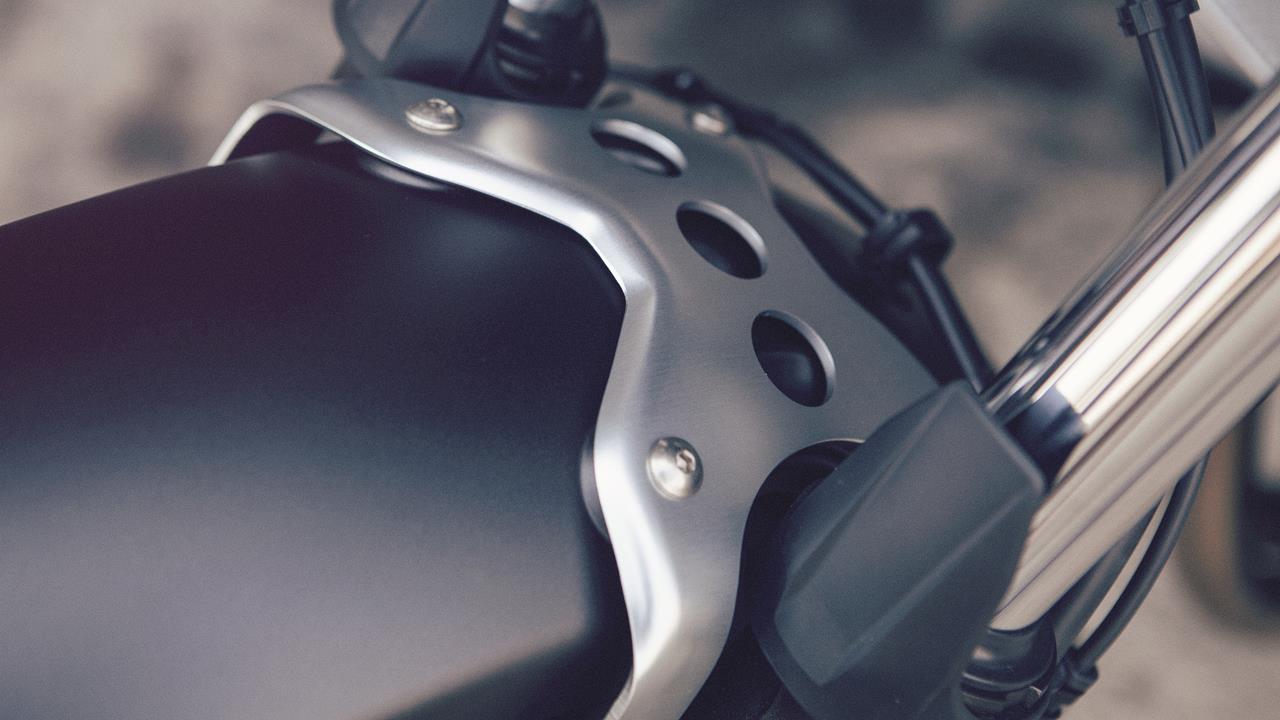 Yamaha XSR700 M.Y. 2016 - image 003344-000042571 on https://moto.motori.net