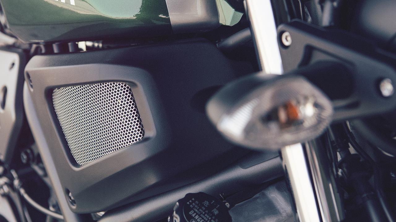 Yamaha XSR700 M.Y. 2016 - image 003344-000042572 on https://moto.motori.net