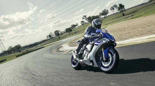 WE R1: Yamaha annuncia la nuova produzione di YZF-R1M - image 005358-000062683-500x280 on https://moto.motori.net