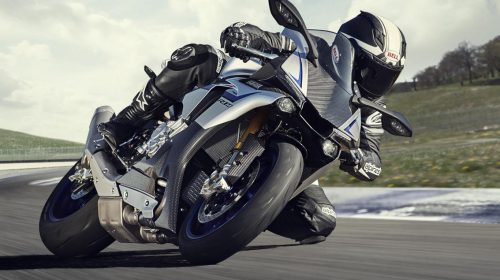 L’incredibile Yamaha YZF-R1M prenotabile solo on-line - image 005366-000062746-500x280 on https://moto.motori.net
