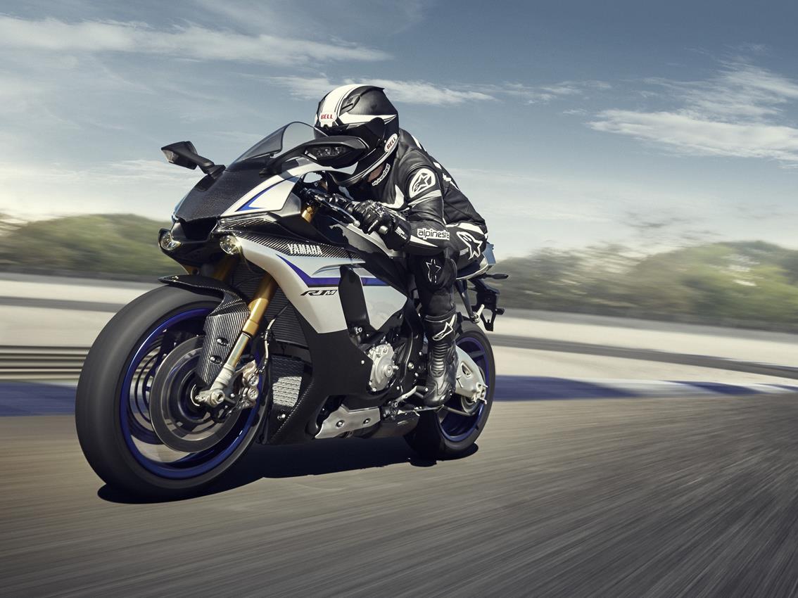 L’incredibile Yamaha YZF-R1M prenotabile solo on-line - image 005366-000062747 on https://moto.motori.net