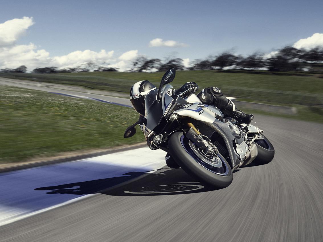 L’incredibile Yamaha YZF-R1M prenotabile solo on-line - image 005366-000062749 on https://moto.motori.net