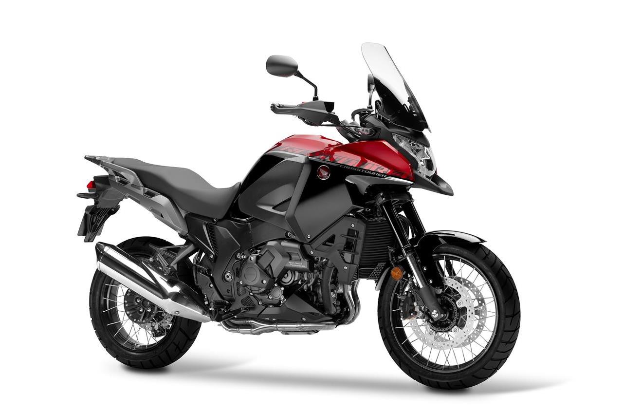 Nuove CB500X, NC750X e VFR1200X Crosstourer 2016 - image 006382-000072824 on https://moto.motori.net