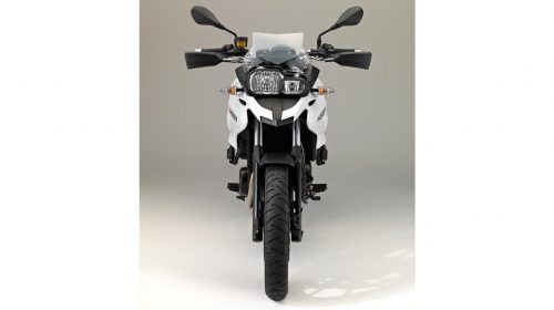 BMW Motorrad presenta le nuove BMW F 700 GS e F 800 GS - image 006396-000073027-500x280 on https://moto.motori.net