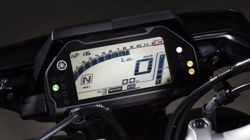 Nuova Yamaha MT-10: svelati dati tecnici e prezzo - image 007430-000083728-500x280 on https://moto.motori.net