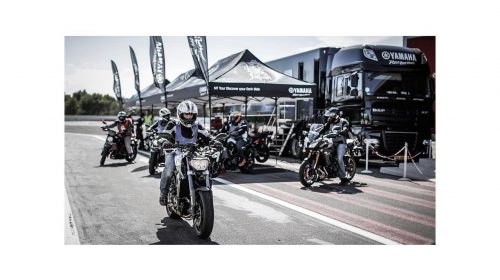 Yamaha presenta il tour 2016 dedicato alle famiglie MT e Sport Touring - image 009446-000103840-500x280 on https://moto.motori.net