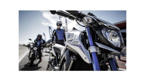 Yamaha presenta il tour 2016 dedicato alle famiglie MT e Sport Touring - image 009446-000103843-500x280 on https://moto.motori.net