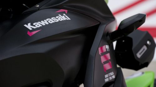 La Kawasaki Versys 650 è la moto ufficiale del Giro D’Italia 2016 - image 009448-000103861-500x280 on https://moto.motori.net