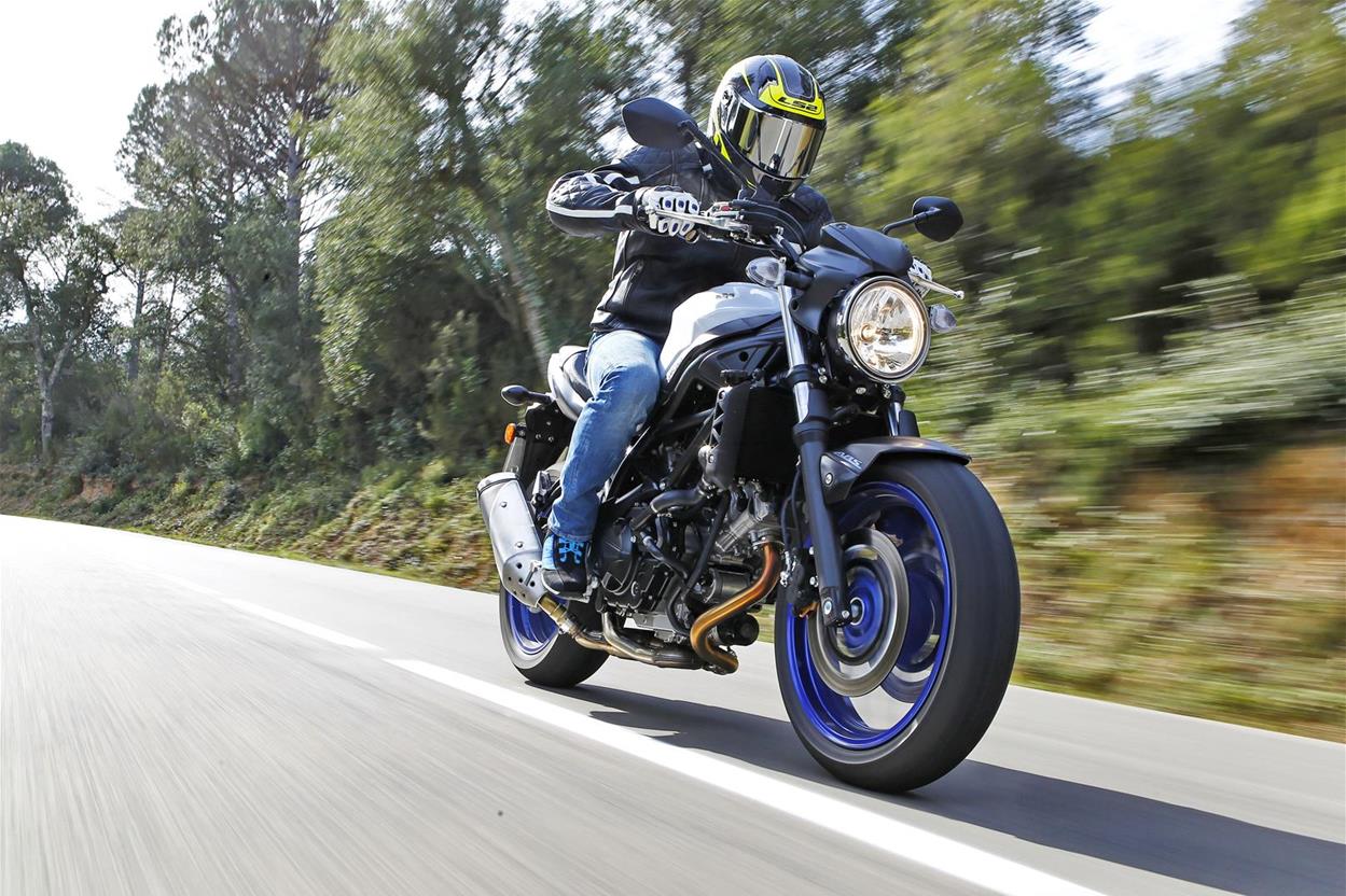 Suzuki con MissBiker A Marostica dal 2 al 5 giugno 2016 - image 009456-000103932 on https://moto.motori.net