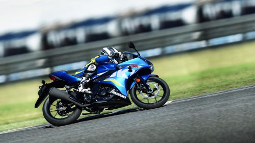 INTERMOT 2016: Suzuki svela 5 novità tra le quali la nuova GSX-R1000 - image 009480-000104190-500x280 on https://moto.motori.net