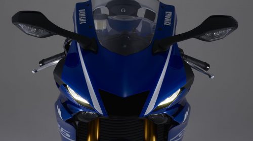 Nuova Yamaha YZF-R6: sofisticata, ridisegnata, eccezionale! - image 009482-000104202-500x280 on https://moto.motori.net