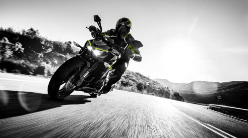 Kawasaki pronta al lancio della Z1000 R Edition 2017 - image 009486-000104265-500x280 on https://moto.motori.net