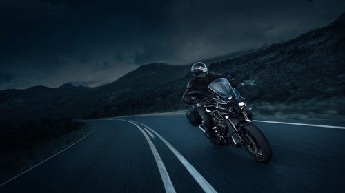 Yamaha amplia Hyper Naked con la nuova MT-10 Tourer Edition - image 009520-000104559-500x280 on https://moto.motori.net